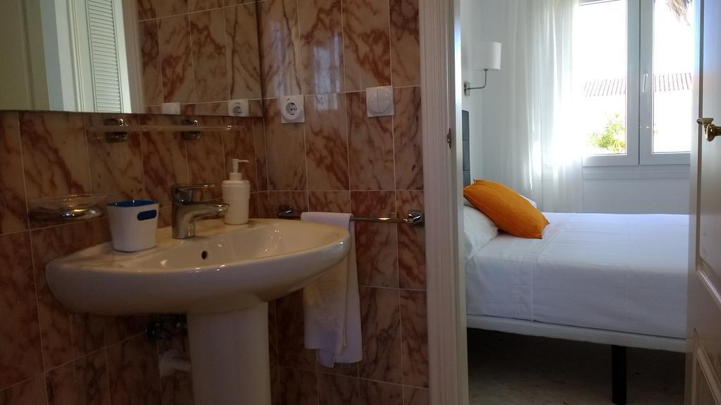 Family Beach Club Sevilla II Oliva Bilik gambar